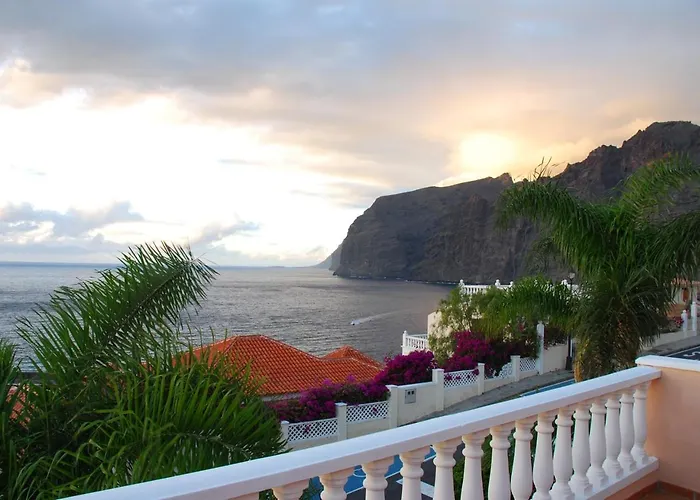 Panoramic Ocean View Apartment Acantilado de los Gigantes