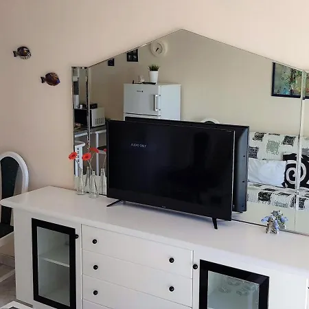 Panoramic Ocean View Apartment