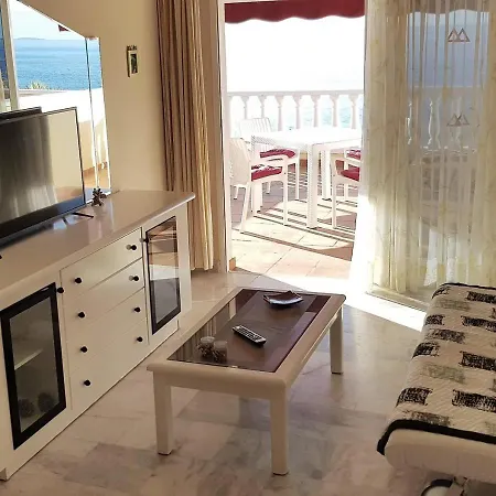 Panoramic Ocean View *