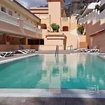 Panoramic Ocean View 아파트 아칸티라도